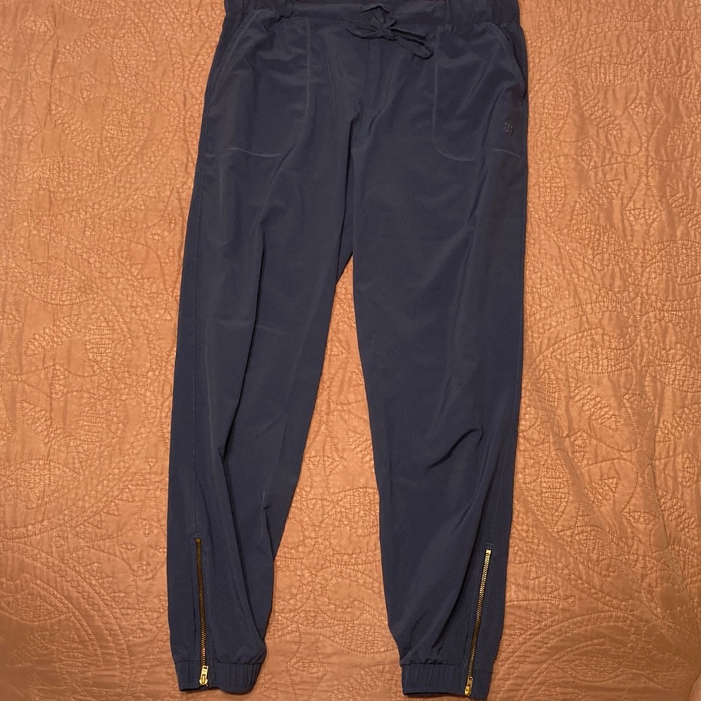 Albion Fit Navy Jetsetters